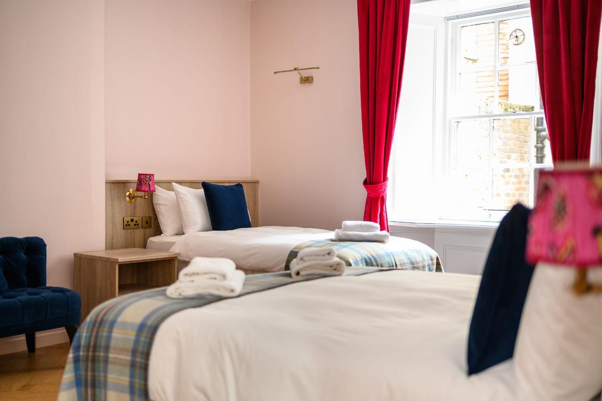 Queen Charlotte Guesthouse Edimburgo Exterior foto