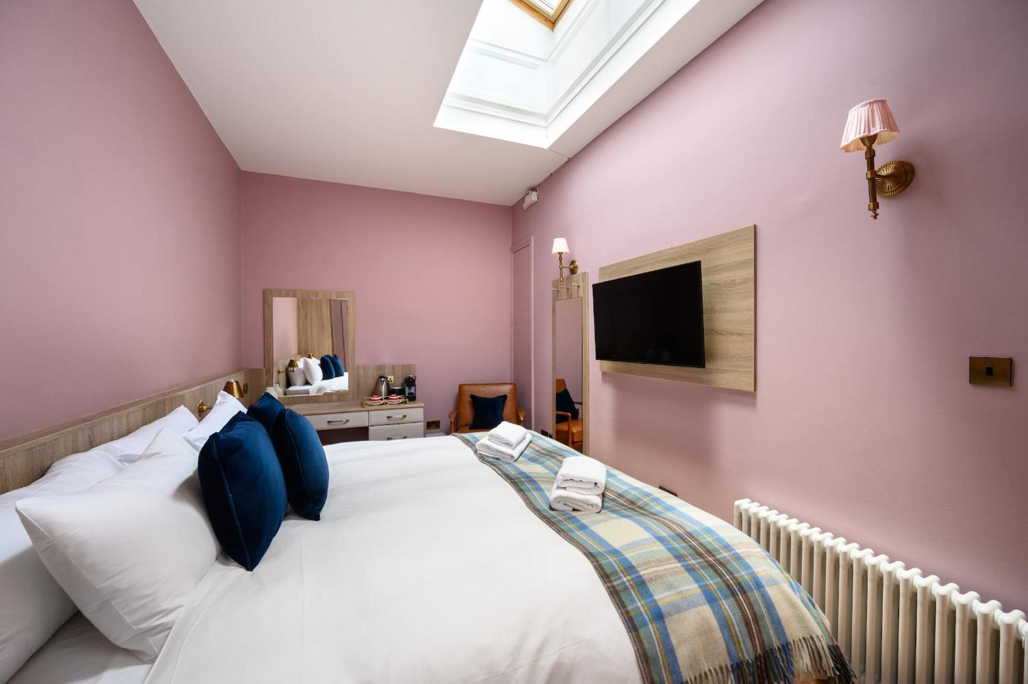Queen Charlotte Guesthouse Edimburgo Exterior foto